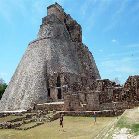 Pirámide Maya